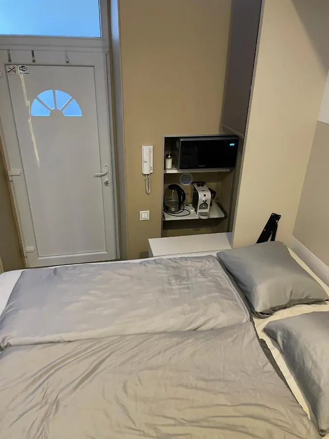 Apartment Small Home Budapest Drava